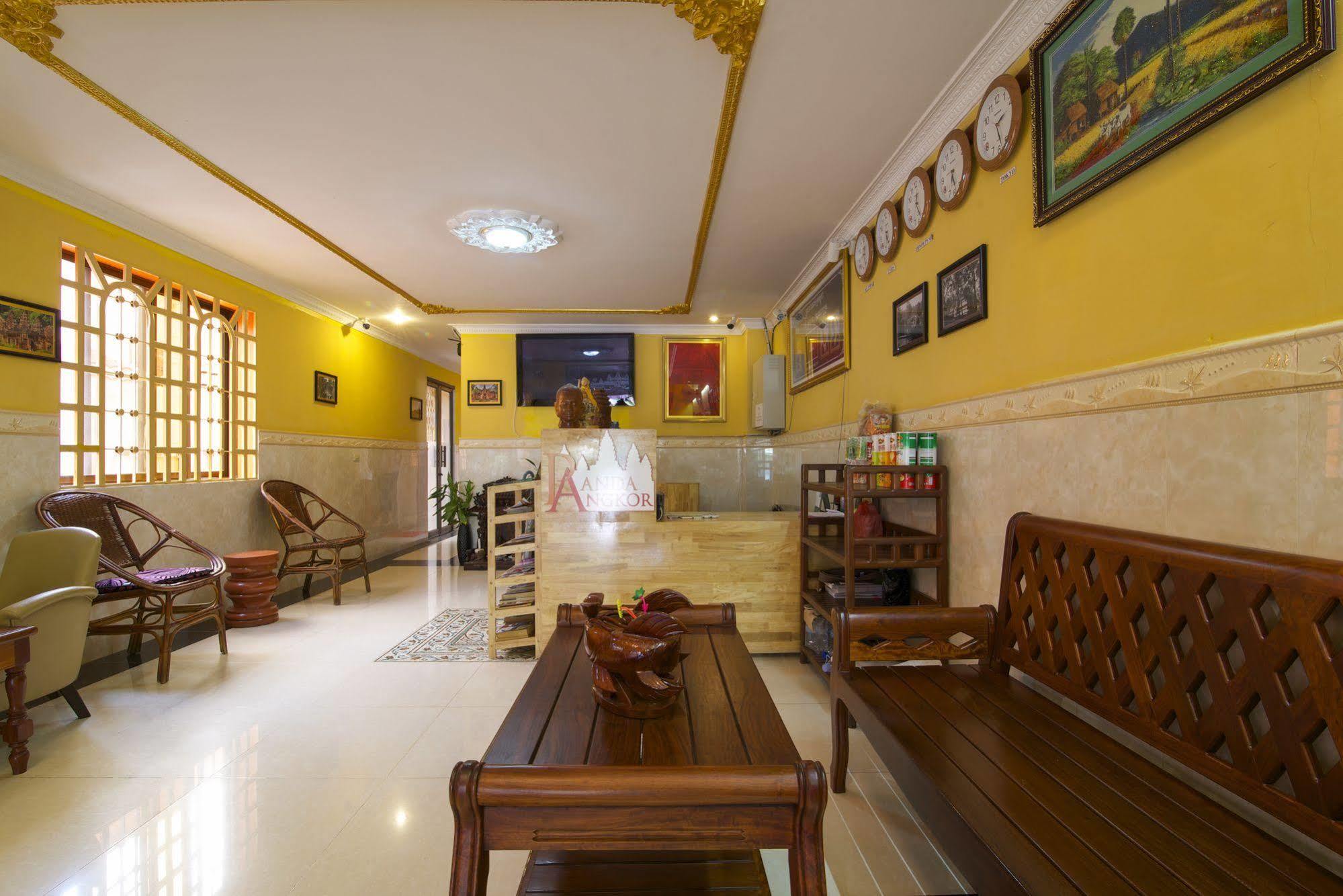 Panda Angkor Inn Siem Reap Extérieur photo
